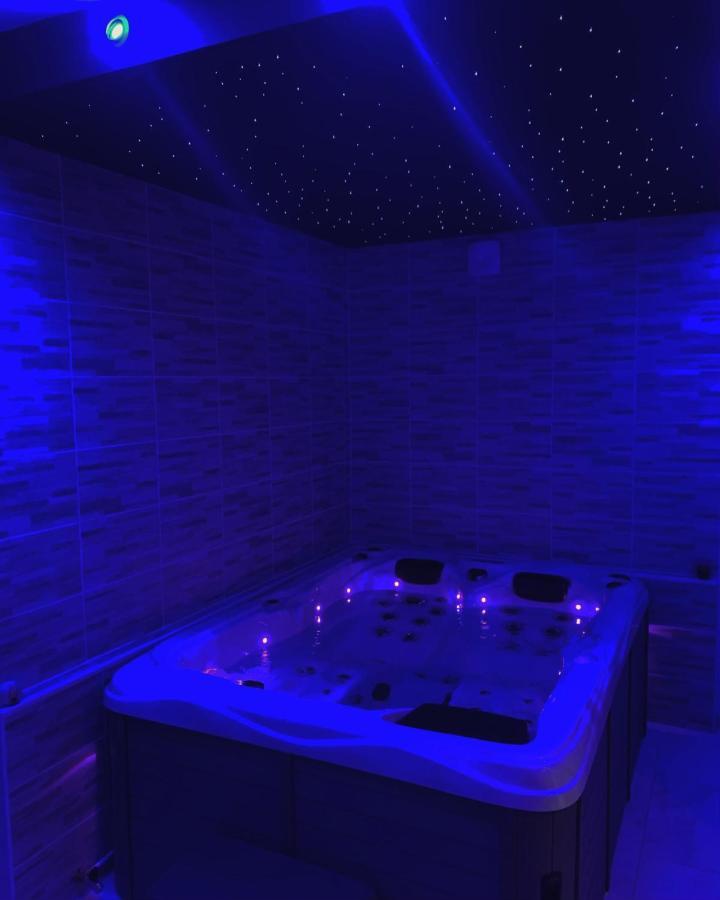 Appartement Spa Gingko, N1 Valenciennes, Wifi, Netflix Aulnoy-lez-Valenciennes المظهر الخارجي الصورة